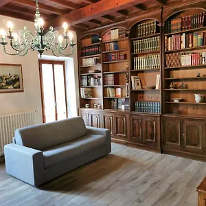 Casa Remo - Dolce Nella Piazza Di Greve Apartment Greve in Chianti