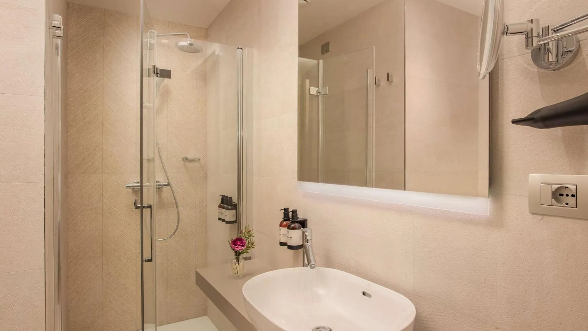 Nh Milano Corso Buenos Aires Hotel